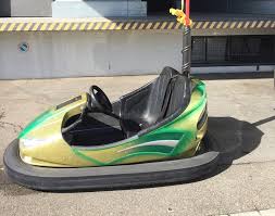 Strolchenfahrt Mit Einem Autoscooter Nzz