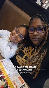 I'm wondering if I can reach the grown ups for 5 year old Amelie, my  daughters played with her at Fallon yesterday evening and they both  requested more play dates with her!