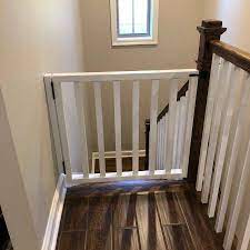 Namun, tidak sedikit keluarga yang ragu untuk tinggal di apartemen, terutama mereka yang memiliki anak balita. Custom Baby Gate Custom Pintu Pembatas Bayi Pintu Pembatas Tangga Custom Pintu Tangga Shopee Indonesia