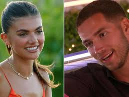 Anyone know why Ron & Samie fell out? : r/LoveIslandTV