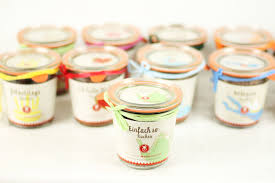 Bei der wahl des glases kannst du nicht viel falsch machen. Die Glucksmanufaktur Kuchen Im Glas Fur Jede Gelegenheit Bestellen Die Glucksmanufaktur Kuchen Im Glas Und Individuelle Geschenke Die Das Herz Erfreuen