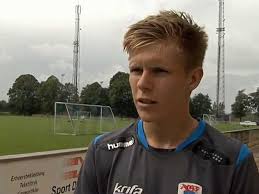 Fichajes, salarios, palmarés, estadísticas en el club y selección. Aron Johannsson Picks Usmnt Over Iceland Business Insider