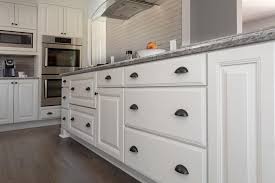 Kitchen Cabinet Knobs And Pulls