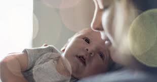 Ecosse : une maman jugée "trop stupide" se voit retirer la garde de ses  enfants