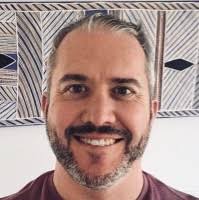 90+ perfiles de «Peart»