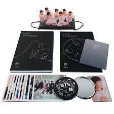 Tear (stylized as love yourself 轉 'tear') is the third korean studio album (sixth overall) by south korean boy band bts (방탄소년단). Bts 3rd Album Love Yourself è½‰ Tear U Ver Cd Photobook Mini Book Photocard Standing Photo Folded Poster Free Gift K Pop Sealed Amazon De Musik Cds Vinyl