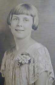 Arlene J Nowak (1915-2000)