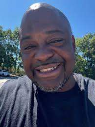 GODDAMN BIZZY!!!! . DINMER SMALL AQNI .7位商 EAZY-E Se'f သ0 5 రాాబబబ . ROB ل  ROB 2РАС BIGGIE SMALLZ هاو؟ S ا TF . BIGGIE MALLZ С GÎR EG E .