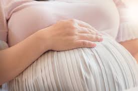 Es gibt keine gesetzlichen frist, die sie einhalten müssen. Geschwollene Hande In Der Schwangerschaft Was Hilft Brigitte De