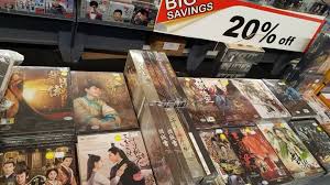 Merupakan syarikat pengedar salinan filem, drama dan album muzik fizikal yang beribu pejabat di malaysia. Speedy Video To Close Down All Outlets In Malaysia With Mega Sale