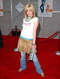 Ever the style chameleon, later that year ashley chose shorter pigtails and. Accidental Style Icon Ashley Tisdale Queen Of Early 2000s Capitalist Excess Garage