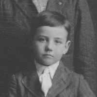 Dr. Lester Herman Verch (1913–2000) • FamilySearch