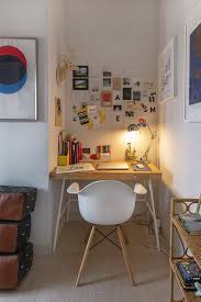 An Art Director S Light Natural Mix In Barcelona Minimalist Room Room Decor Study Room Decor