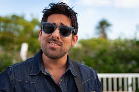 Roman Samuels (@romansamuelsmusic) • Instagram photos and videos