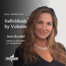 Patricia Luzzi's Instagram, Twitter & Facebook