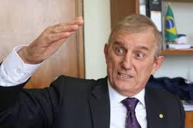 Desembargadora confisca R$ 1,1 mi de Perondi e mais 9 por cobrança de  honorários médicos de pacientes do SUS