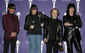 Dee Dee Ramone Johnny Ramone Tommy Ramone And Marky Ramone Of In 2020 Tommy Ramone Johnny Rock And Roll