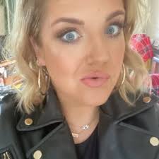 Posts with replies by Laura Breslin (@BreZZ0)