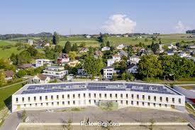 It operates through the hearing instruments and cochlear implants business segments. Sonova Weiht Null Energie Gebaude In Der Schweiz Ein Solarserver