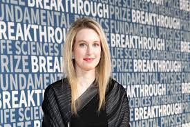 Her disturbingly deep (and allegedly fake) baritone. Hbo S Theranos Documentary Reveals A Creepy Gift Card Commercial
