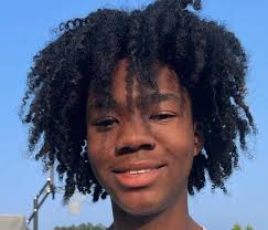 Bowling center awards scholarships