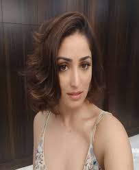 Yami gautam photo shoot holiday in serbia with sister surilie. Slay Or Nay Yami Gautam In Payal Singhal For An Event In Agra