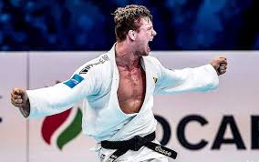 Matthias casse (born 19 february 1997) is a judoka who competes internationally for belgium. Matthias Casse Facebook