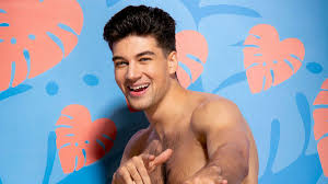Love Island Fans Done With Zac Mirabelli In 2020 Love Island Love Island App Love Island Season 1