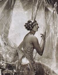 Nancy Beaton As A Shooting Star For The Galaxy Ball Pinacotheque Mario Testino Et Artiste