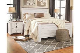 Willowton Queen Bed With 2 Nightstands Ashley Furniture Homestore Bedroom Sets Simple Bed Remodel Bedroom