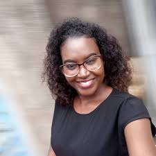 Built in Kenya 🇰🇪 MADE FOR THE WORLD 🥳🥳 @si_swimsuit —— 📸 @itsjdn