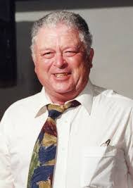 Carol Macklin's Instagram, Twitter & Facebook