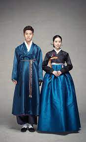 Dulu baik pria maupun wanita memelihara rambut mereka menjadi panjang. Hanbok Pakaian Tradisional Korea Yang Elegan Bumikorea ã…£belajar Bahasa Korea Untuk Pemula