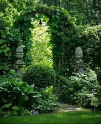 Gorgeous Lush Garden Entry Gate Small Cottage Garden Ideas Beautiful Gardens Garden Entrance