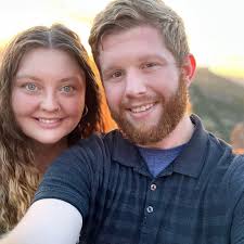 Who can I buy 4 dozen tamales for Dec 25th? I need the tamale plug!