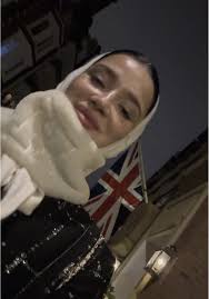 Harrods Beauty with £20