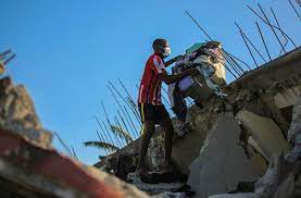 Haiti's government estimated that more than 300,000 were killed, but other estimates were considerably smaller. Iubm4zgaqhdvkm