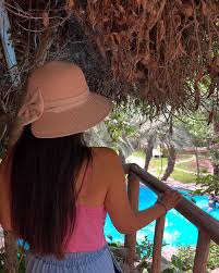 Luz Tello (@ltello.arq) • Instagram photos and videos