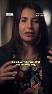 The ancient tradition of wassailing still has a place in modern Britain as  Hannah Earle from Somerset explores for #NewCreatives  https://bbc.in/36g2PmP