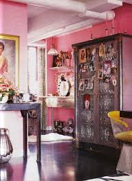 This Just In Betsey Johnson S Maximalist Pink Pad For Sale Pink Interiors Design Elle Decor Uk Decor