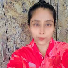 Helen, Waheeda Rehman, and Asha Parekh are seen together in this beautiful  picture, showing their timeless charm and elegance. Dressed in lovely  sarees and shawls, they look graceful and full of warmth.