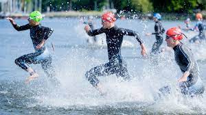 How Does A Triathlete 'Go Pro?' – Triathlete