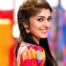 Its hard to stay sane under such awful pressure / hard work kept me sane: Shaane Top Agavle Lyrics Translation Sinnga Film Kannada Song