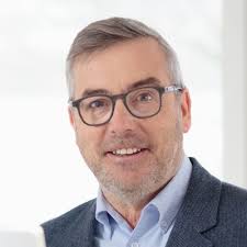 So will man am Arbeitsplatz überrascht werden 🥳🍾🎉 Danke meiner Familie  die mich immer unterstützt ❤️