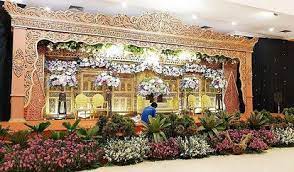 Sebelum menentukan dana pernikahan, anda dan pasangan perlu membuat daftar kebutuhan pernikahan beserta biayanya. 10 Penyedia Dekorasi Pernikahan Jakarta Timur Terbaik Heikamu Com