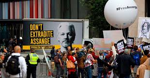 In 2012, assange communicated directly with a leader of the hacking group lulzsec (who by with respect to one target, assange asked the lulzsec leader to look for (and provide to wikileaks) mail. Julian Assange Appears In London Court For U S Extradition Hearing The New York Times