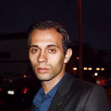 Anthony Compton (@sirabcompton)