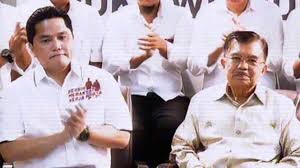 Ade mengomentari langkah erick thohir dalam memangkas jumlah perusahaan pelat merah tersebut. Erick Thohir Segera Umrah Bersama Keluarga