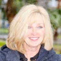 Rebecca Mankin's Instagram, Twitter & Facebook