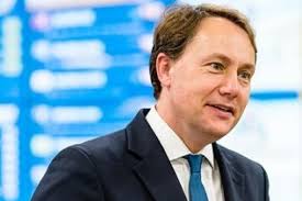 Barratt recruits former Bovis CFO